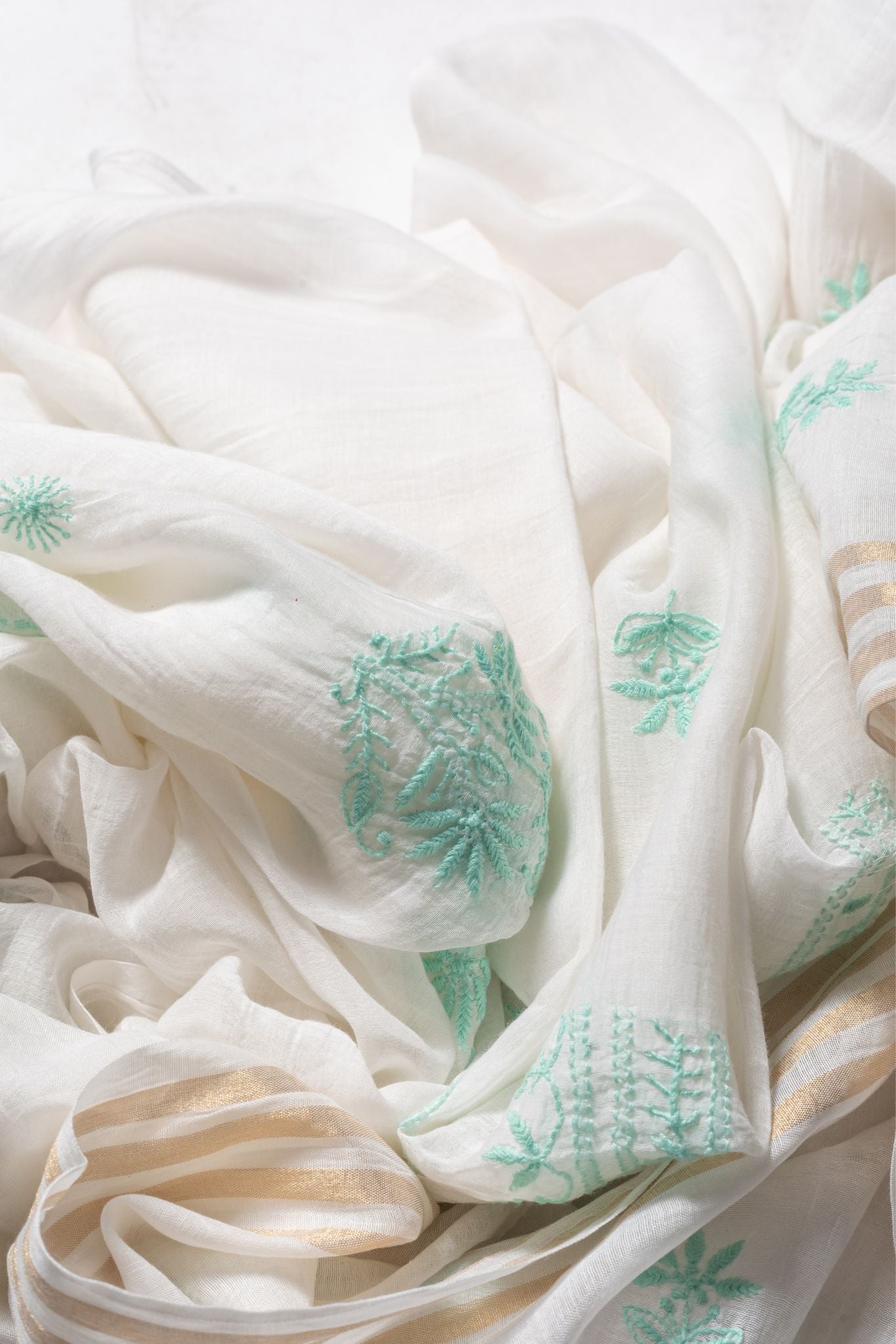 Mul Chikankari Suit with Gala Buti Work (3 Piece, Unstitched, White/Green)