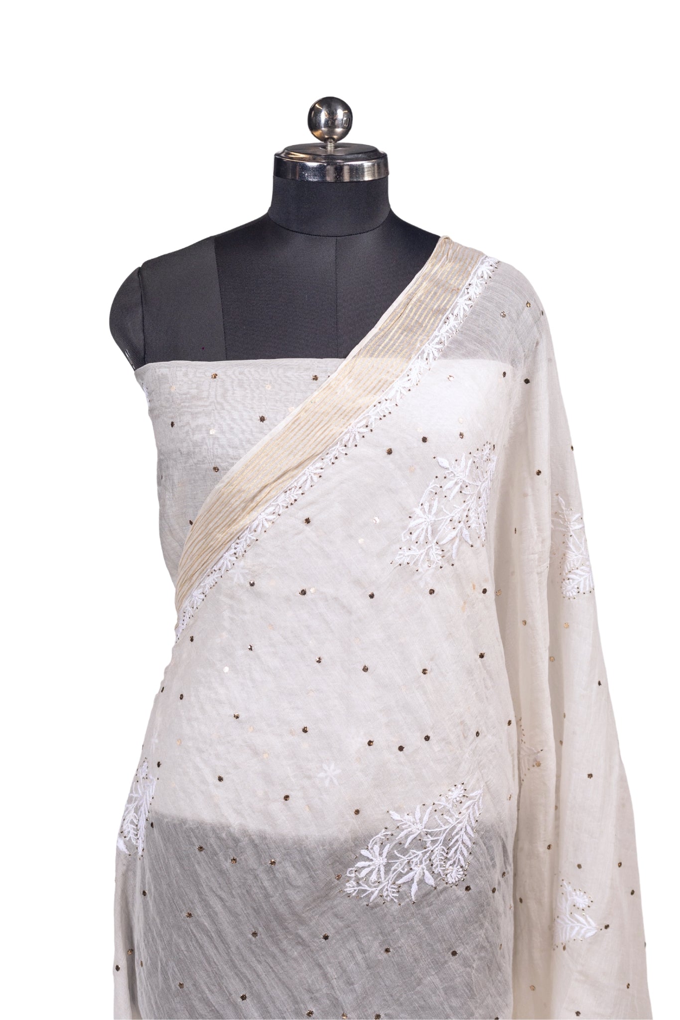 Mul Chikankari Saree with Mukaish Work (Dyeable, Off-White)