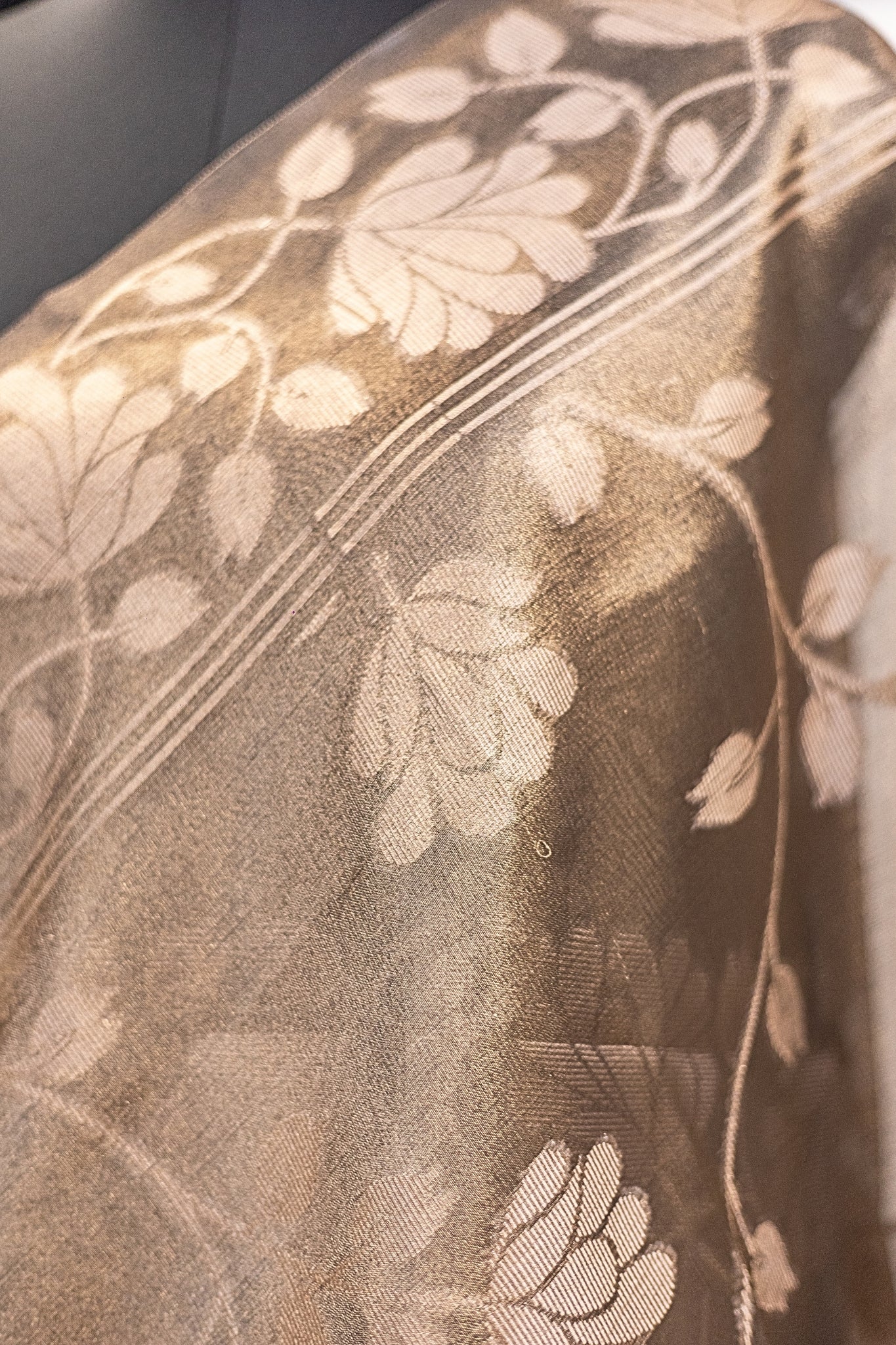 Banarasi Tissue Saree(Copper)