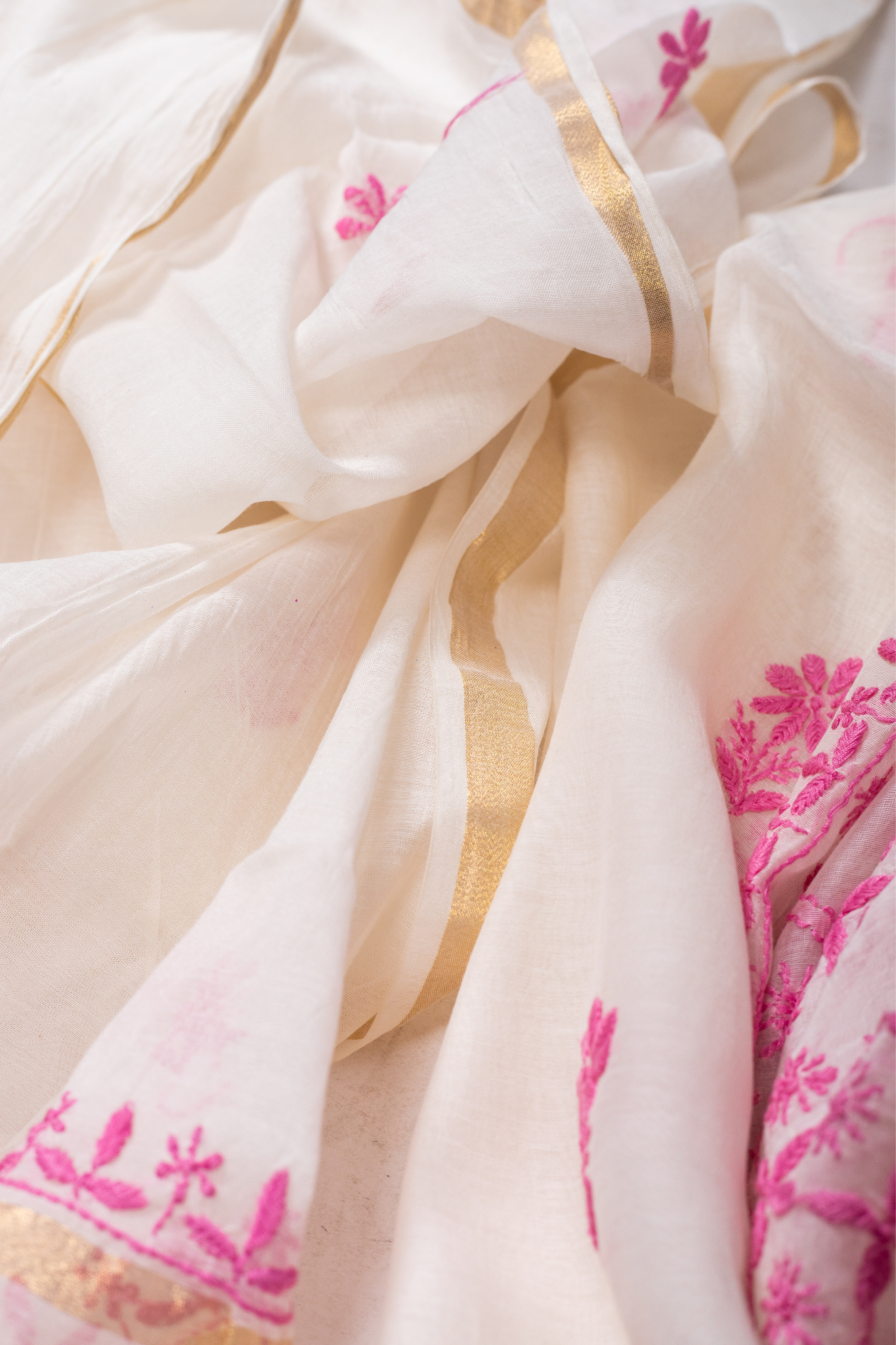 Mul Chikankari Suit with Panel Work (3 Piece, Unstitched, White/Dark Pink)