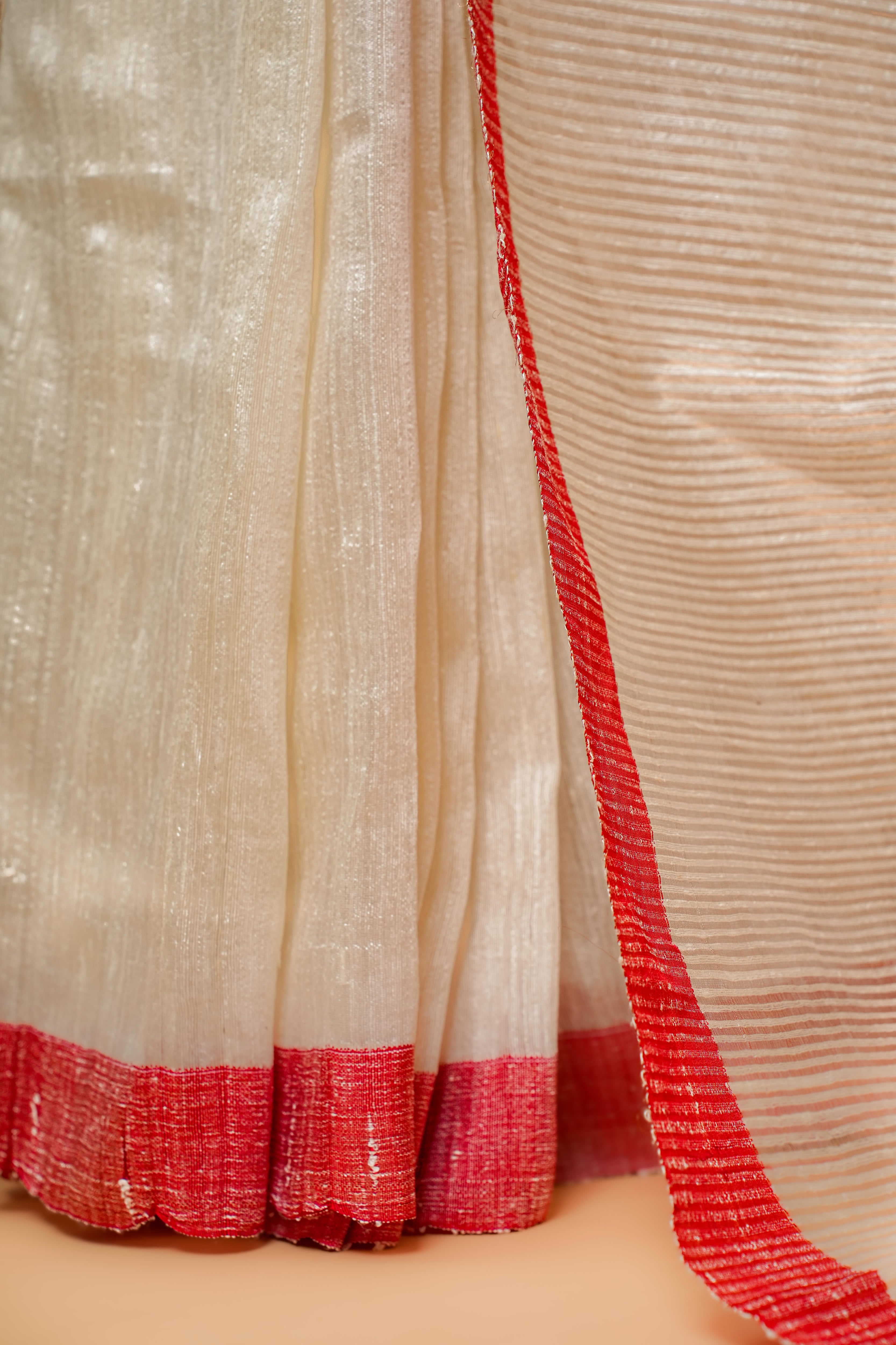 Off-White Handloom Bengali Matka Muslin Silk Saree with Red Border